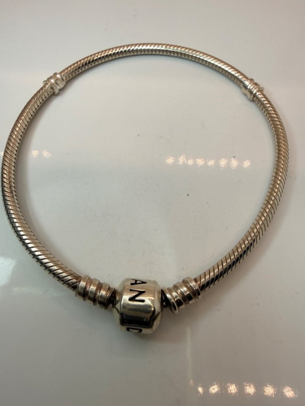 Pandora Moments Sterling Silver Barrel Clasp Snake Chain Bracelet 8” 590702